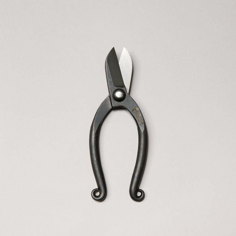 Flower Scissors 135mm Osamu Black (back-order)