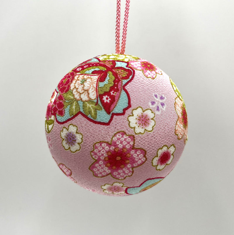 Okazari Pom-pom Ornament Ball