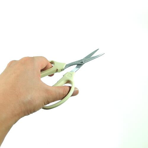 Craft scissors for left handed people